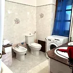 Trilocale Sul Mare Con Ampia Veranda Coperta